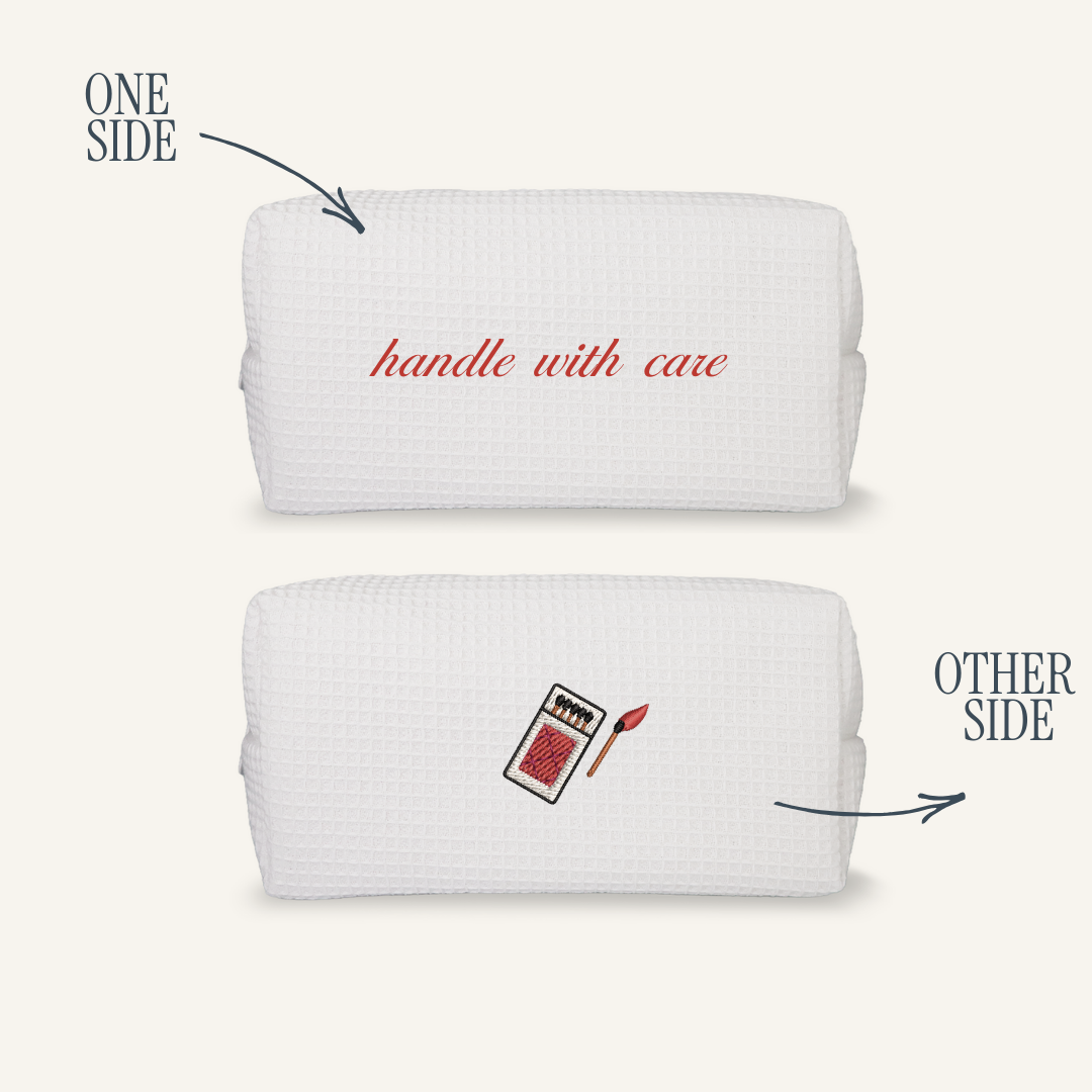 Handle With Care | Pochette